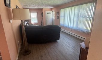 41 Mansion St, Bellingham, MA 02019