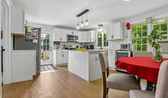 29 Homonick Rd, Colchester, CT 06415