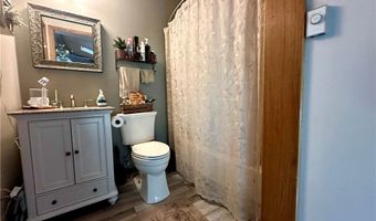 7720 Rice Rd, Amherst, OH 44001