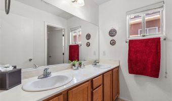 6823 Gold Nugget Dr, Las Vegas, NV 89122
