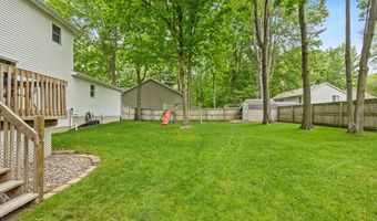 10930 Timberline Dr, Allendale, MI 49401