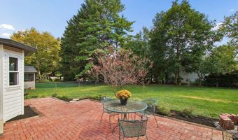 1701 Moreland Dr, Columbus, OH 43220
