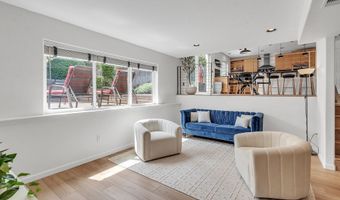 15900 SW BRECCIA Dr, Beaverton, OR 97007