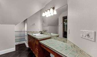 8913 NE 151ST Cir, Battle Ground, WA 98604