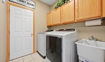 10855 Quaal Rd, Blackhawk, SD 57718