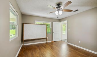 6043 Dairy Rd, Baker, FL 32531