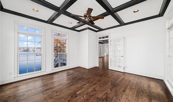 135 Staghound Ct, Alpharetta, GA 30005