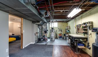 151 Lakewood Blvd, Madison, WI 53704