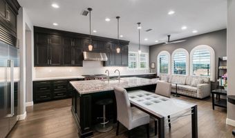 2555 Glasgow Dr, Carlsbad, CA 92010
