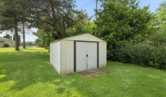 620 W SUNSET Ave, Appleton, WI 54911