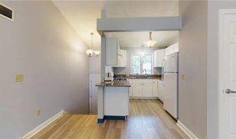 8 Scenery Ln 8, Johnston, RI 02919