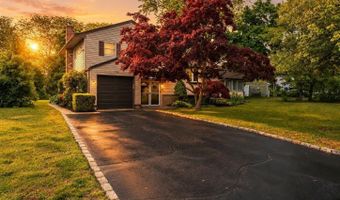 540 Sherman Ave, Belford, NJ 07718