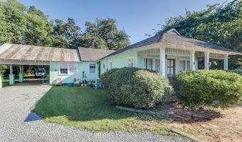 1250 Old Spanish Trail Trl, Bay St. Louis, MS 39520