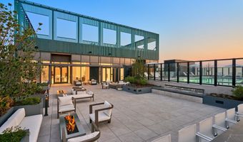 3030 POTOMAC Ave Th6, Arlington, VA 22202