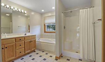 765 N Central Ave, Addison, IL 60101