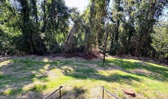 6 Windsor Cir, Anniston, AL 36207