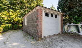 33 Murdock St, Boston, MA 02135