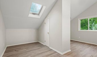 3 Telemark Dr 10, Alloway, NJ 07462