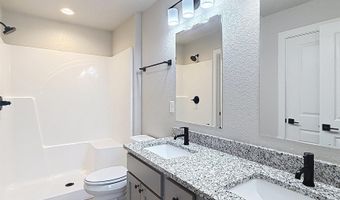 39 Harmony St, Buffalo, WY 82834