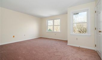 200 Heroux Blvd 606, Cumberland, RI 02864