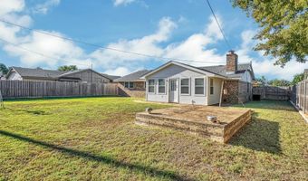 2308 N Flamingo Ln, Altus, OK 73521