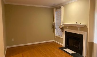 2330 14TH St N 104, Arlington, VA 22201