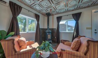 52 Road 8UC, Clark, WY 82435