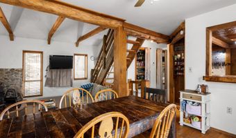 513 FAIRWAY Dr, Basye, VA 22810