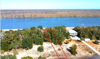 184 River Chase Rd, Apalachicola, FL 32320