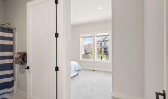 24562 MOUNTAIN MAGNOLIA Pl, Aldie, VA 20105