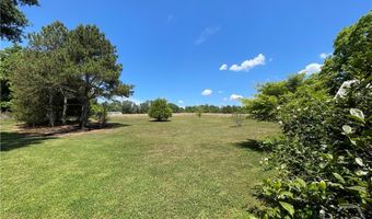 156 Lake Oglethorpe Dr, Arnoldsville, GA 30619