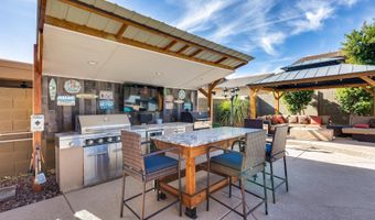 2728 W ADVENTURE Dr, Anthem, AZ 85086