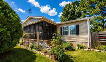 12412 Hood Rd, Bauxite, AR 72011