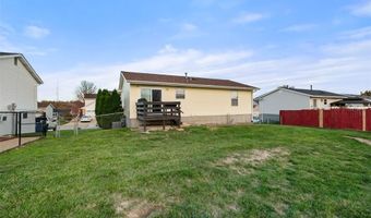 4121 Brook Ridge Dr, Arnold, MO 63010