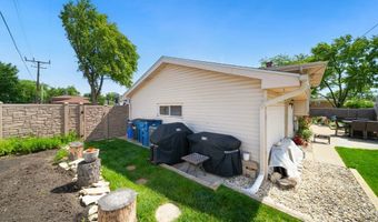 365 W Myrick Ave, Addison, IL 60101
