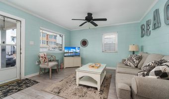 207 E Terminal Blvd, Atlantic Beach, NC 28512