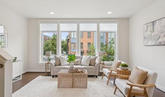 8044 RED HOOK St, Rockville, MD 20855