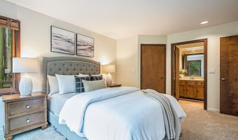 2765 Gladstone Ave, Ann Arbor, MI 48104
