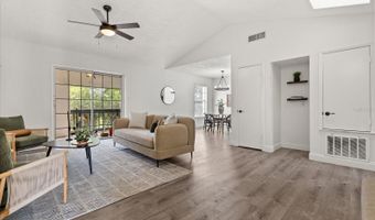 494 W PAR St 4, Orlando, FL 32804