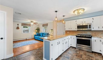211 IROQUOIS ROAD Rd, Cumberland, RI 02864