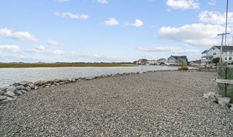 257 Sandlewood Dr, Bayville, NJ 08721