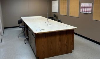 200 N BASSETT St, Clayton, DE 19938