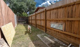 1204 Live Oak Dr, Alice, TX 78332