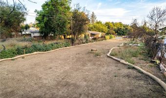 169 W Woodbury Rd, Altadena, CA 91001