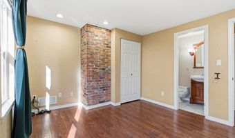 3220 Mary St, Airville, PA 15203