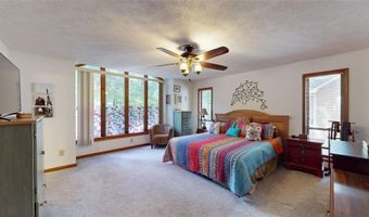 4915 MILLERS Trce, Peachtree Corners, GA 30096