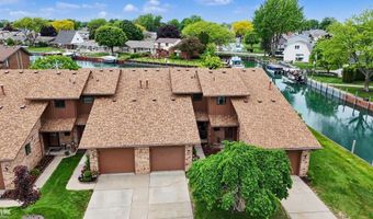 7202 Harbor Dr, Algonac, MI 48001