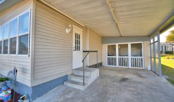 156 PARADISE Ln, Auburndale, FL 33823