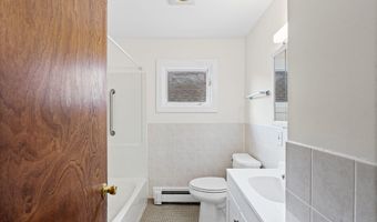 22 View Ave, Albany, NY 12209