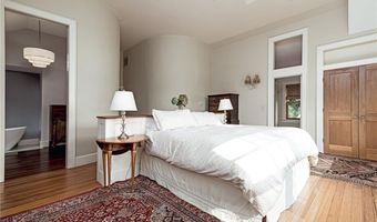 170 Lloyd Rd, North Kingstown, RI 02874